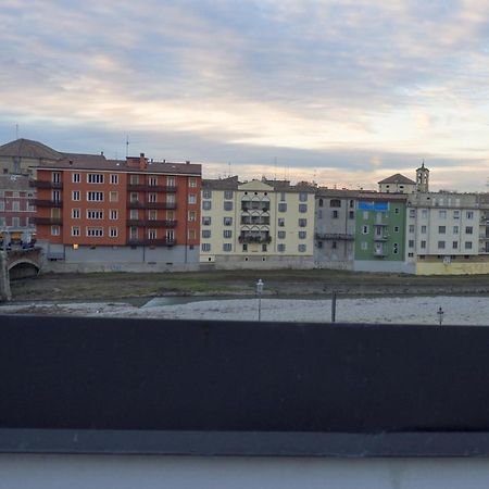 Suite Sul Fiume Parma Exterior foto