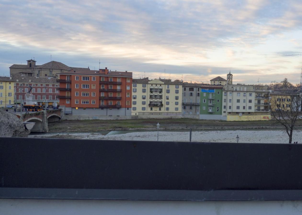 Suite Sul Fiume Parma Exterior foto